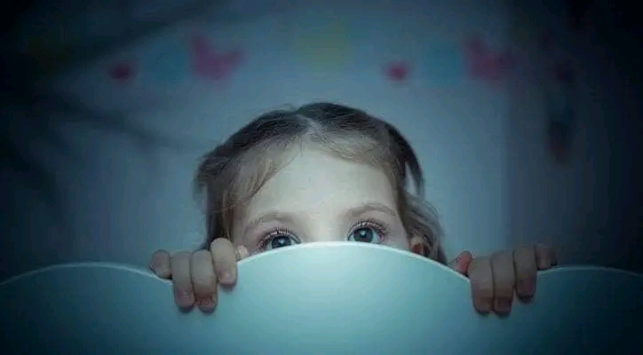 Niños que no quieren dormir sólos.&nbsp;Reflexión.