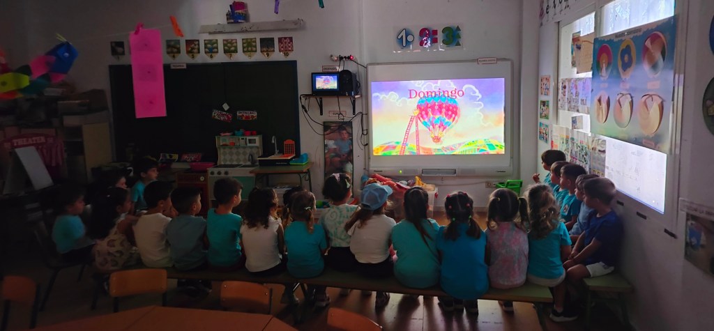 Un día en mí aula. Infantil 3 años A&nbsp;💖🌈👶